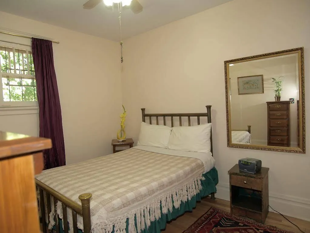 Downtown Bed And Breakfast Οττάβα